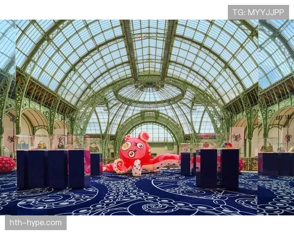 巴黎三人组推出新展,展现都市艺术与文化融合新风潮 巴黎三人组推出新展,展现都市艺术与文化融合新风潮